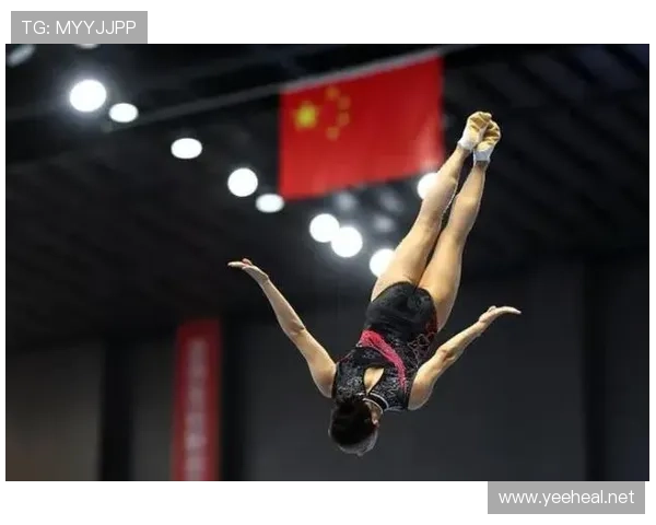 朱雪莹家的蹦床是镶金边的吧？